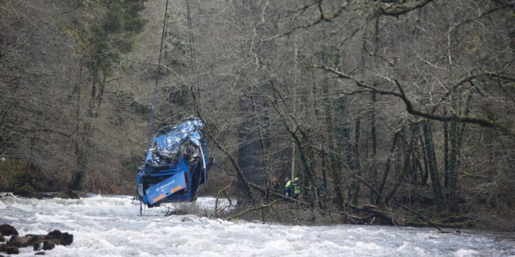 Archivada la causa que culpaba al chófer por la tragedia del río Lérez