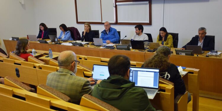 La UVigo aprueba un nuevo programa de medidas para fomentar el ahorro y la eficiencia energética