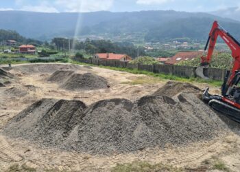 Comienzan las obras de la pista de pump truck de Oia