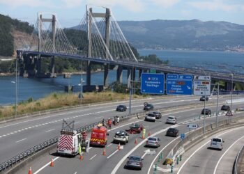 Colapso en la AP9 y colas hasta Vigo por un accidente en Rande