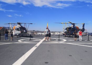 Cubierta de vuelo del Buque Anfibio Galicia (L-51)