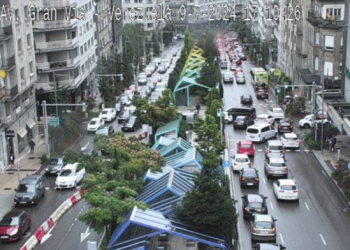 Caos de tráfico en Vigo: el centro, colapsado por obras en plena Gran Vía