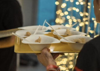 A la venta las entradas para disfrutar de una cena exclusiva en la Ría de Vigo