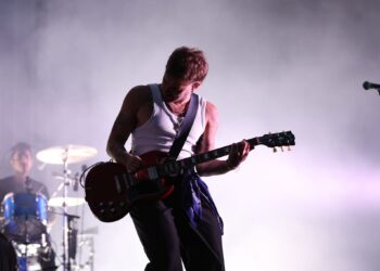 Dani Fernández incendia Vigo