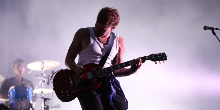 Dani Fernández incendia Vigo