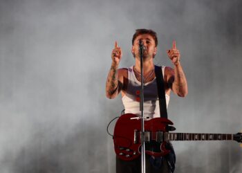 Dani Fernández incendia Vigo