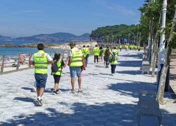 Playas y paseos sufren la huelga de Parques y Jardines