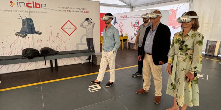 Vivir una experiencia de realidad virtual para concienciar sobre los peligros de la ‘red’