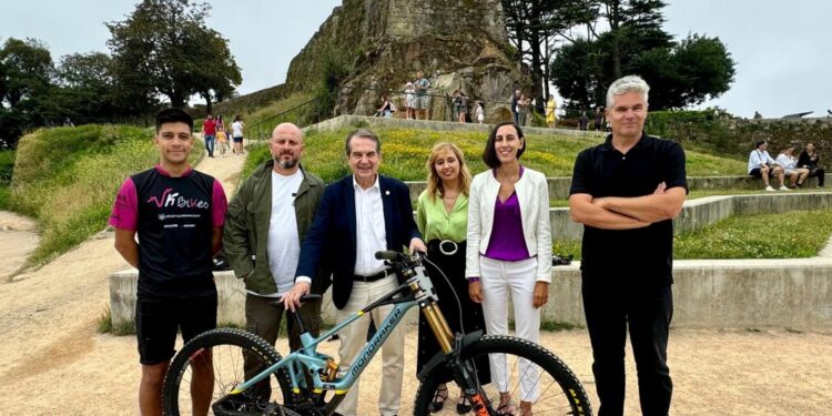 O Marisquiño presenta su descenso BTT