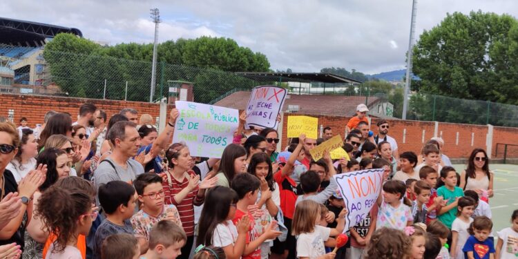 Clamor contra la supresión ‘al límite’ de una línea de infantil en el CEIP Balaídos