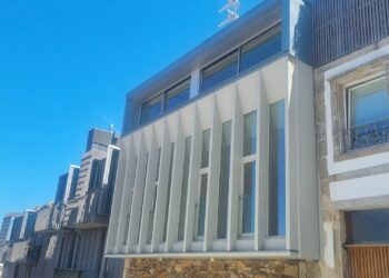 Se inicia el proceso de venta de 7 pisos en el Casco Vello, dos tríplex, con estos precios