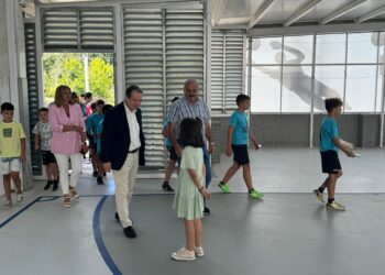 Becerreira: «Un nuevo pabellón deportivo preparado para el juego seguro de la gente joven»