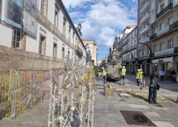 Vigo se derrite al sol pero… ya es Navidad en la ciudad