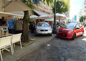 Proponen un psicotécnico extraordinario para el conductor que invadió la terraza en Vigo
