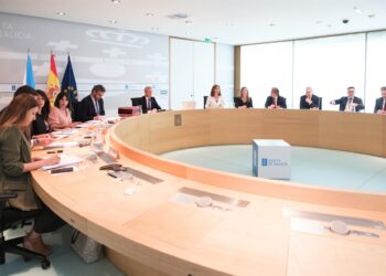 Manifiesto para reclamar avances en el desarrollo del AVE Vigo-Oporto