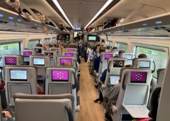 Renfe lanza billetes a partir de 7 euros para el ‘AVE’ Vigo-Madrid