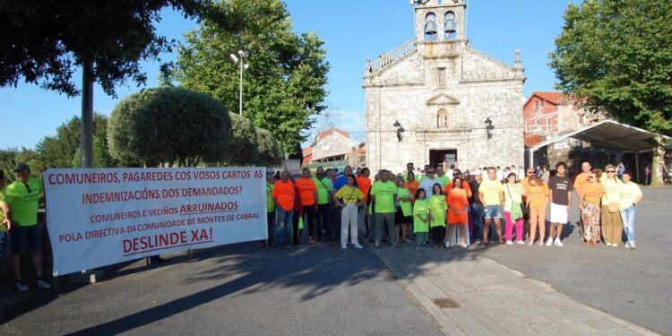 Vecinos de Cabral exigen un deslinde de los montes que respete las parcelas de particulares