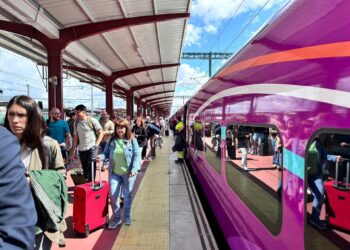 Vigo estrena el primer tren Avlo en Galicia con una pequeña incidencia, pero sin retrasos