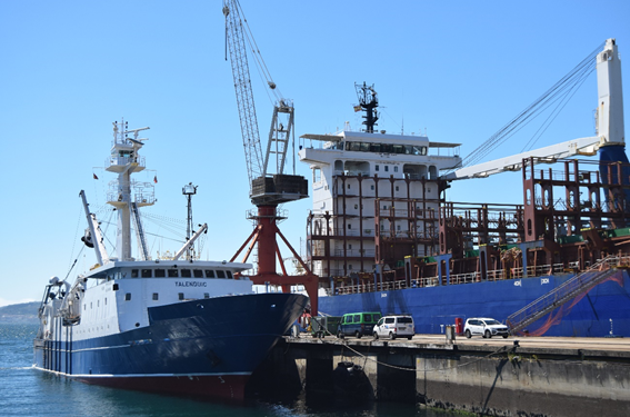 ‘Talenduic’ e ‘Igueldo’ se ponen a punto ante la próxima temporada de pesca