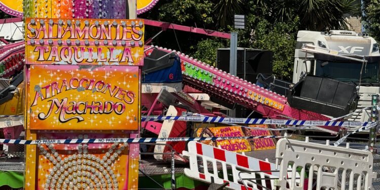 La Policía Científica analiza el estado del «saltamontes» en el que murió un joven en Matamá