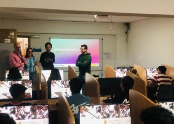 Baiona apuesta por la formación digital de sus jóvenes