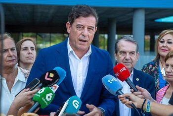 El PSdeG señala a Feijóo y Rueda como «responsables de las decisiones» del Álvaro Cunqueiro