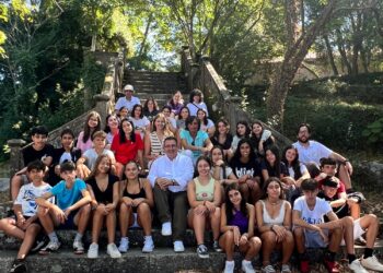 Lara Meneses resalta el valor cultural del Campamento en San Simón