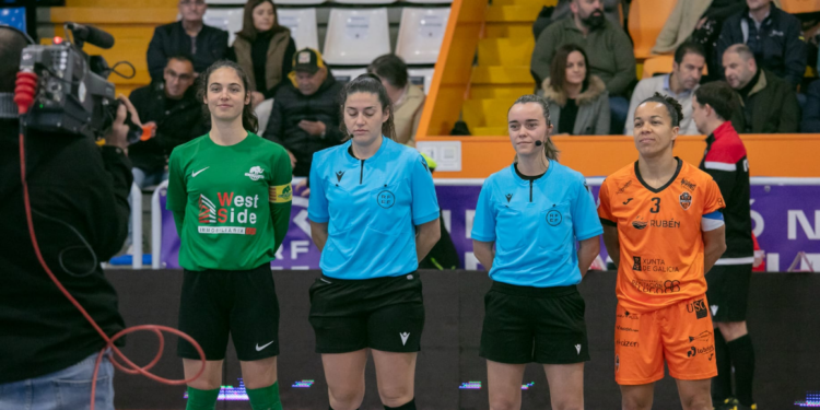 Vigo busca árbitras para fútbol sala