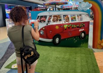 Vigo se llena de paz y amor gracias a Teis Hippie Fest