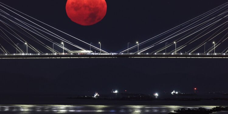 Cielos despejados para disfrutar de la Luna de Esturión