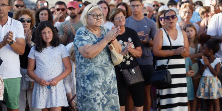 Familias de los fallecidos en el ‘Argos Georgia’ prevén que los cuerpos lleguen a Galicia la semana que viene
