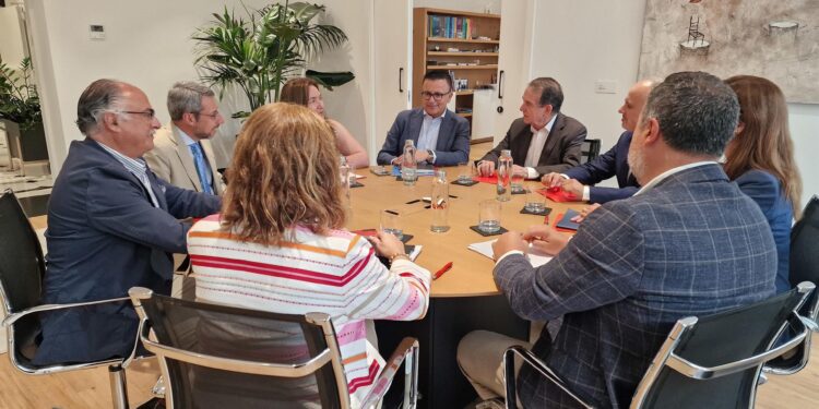 Zona Franca busca ampliar su influencia en el Ifevi