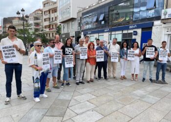 «Con los 470 millones de sobrecoste del Cunqueiro se podrían pagar 40 ambulancias medicalizadas diez años»