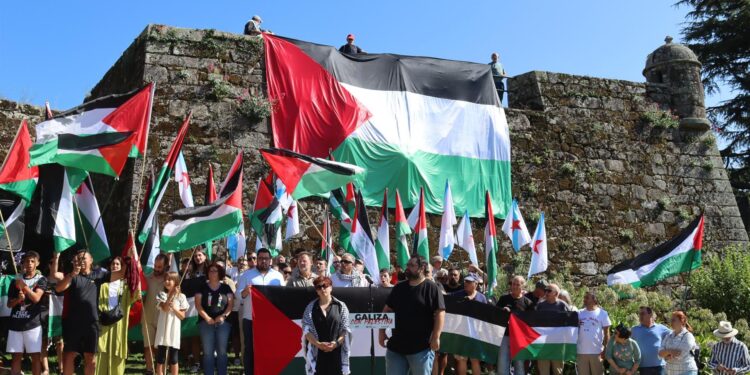 Vigo alza la voz por Palestina en un acto cargado de simbolismo