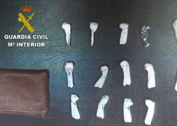 Investigada una vecina de Ribadumia, sorprendida en un control con 15 dosis de cocaína