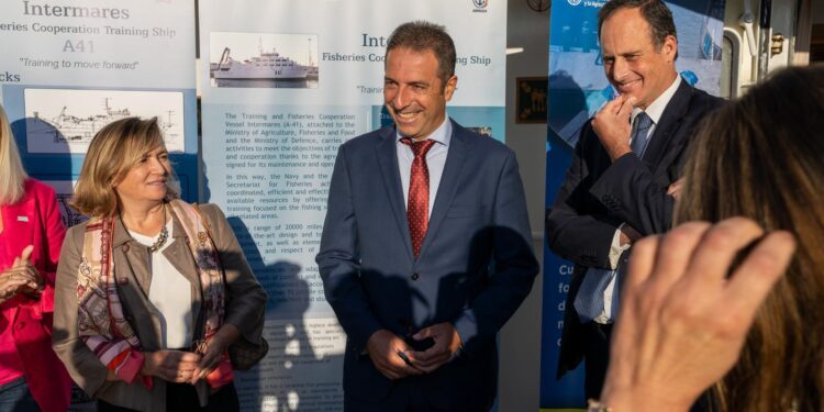El Puerto de Vigo acoge un curso internacional de formación en Inspección Pesquera de la FAO