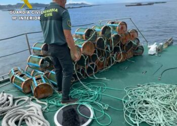 Intervienen 49 nasas de marisco ‘ilegales’