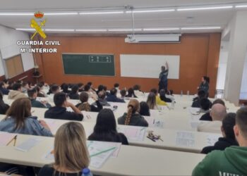 Vigo acoge 1.168 opositores que sueñan con ingresar en la Guardia Civil