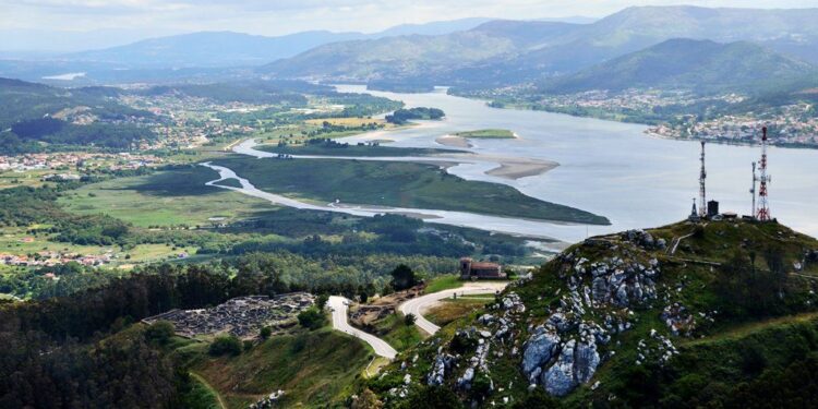 Galicia y Portugal unen fuerzas para preservar el Baixo Miño