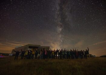Cuenta atrás para otro fenómeno ‘único’: un cometa cruzará (o no) el cielo gallego