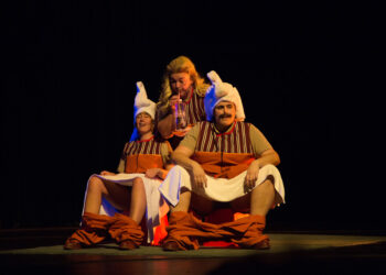 Teatro no Porriño con ‘As que limpan’