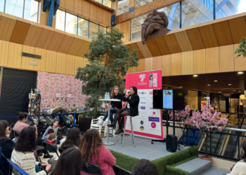 Centro Comercial Camelias lanza su programación especial de septiembre con actividades para la vuelta al cole, y una novedad: Charlas enfocadas en la crianza