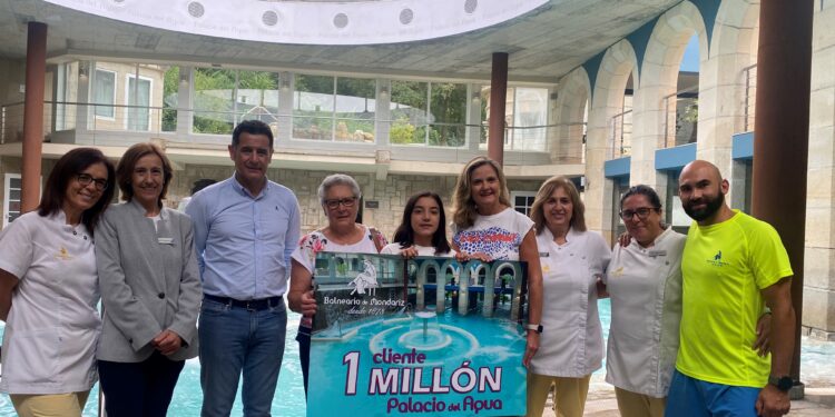 El Palacio del Agua recibe a su cliente un millón