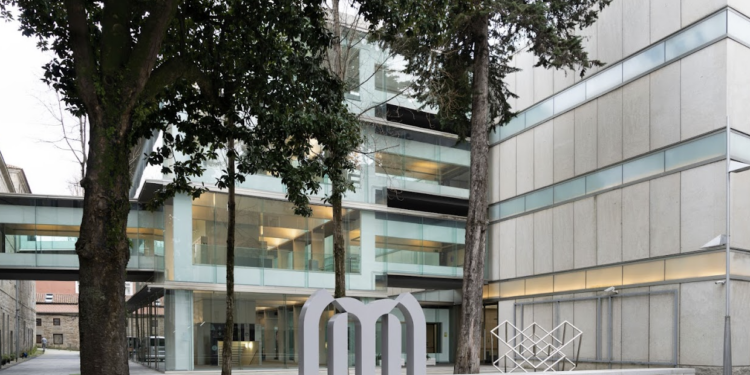 Últimos días para participar no concurso de pintura da Deputación