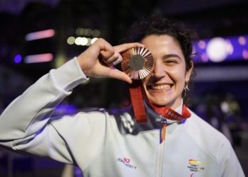 Judith Rodríguez trae otra medalla a Vigo: brillante bronce paralímpico en florete