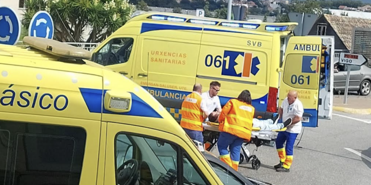 Herido en Vigo un motorista tras la colisión con un coche