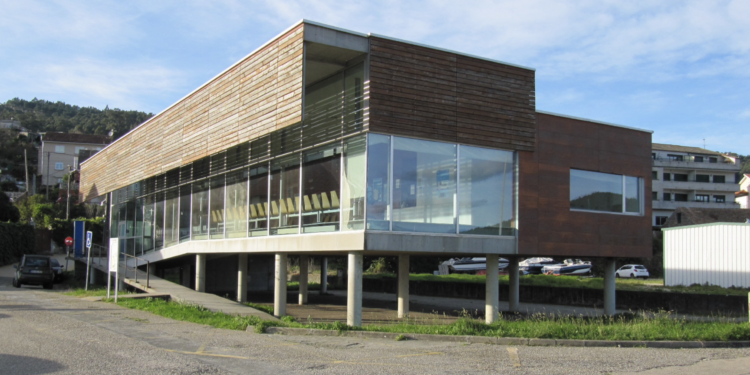 Adjudicada la reforma del centro de salud de Domaio