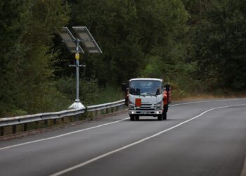 La DGT instala dos nuevos radares de tramo en la comarca de Vigo