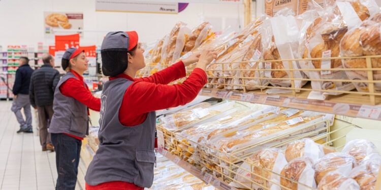 Tres ‘súper’ de Vigo repiten en el top ten de los más baratos de España