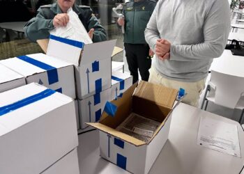 Suspendida la oposición a la Guardia Civil de este domingo por un error en las cajas con los exámenes